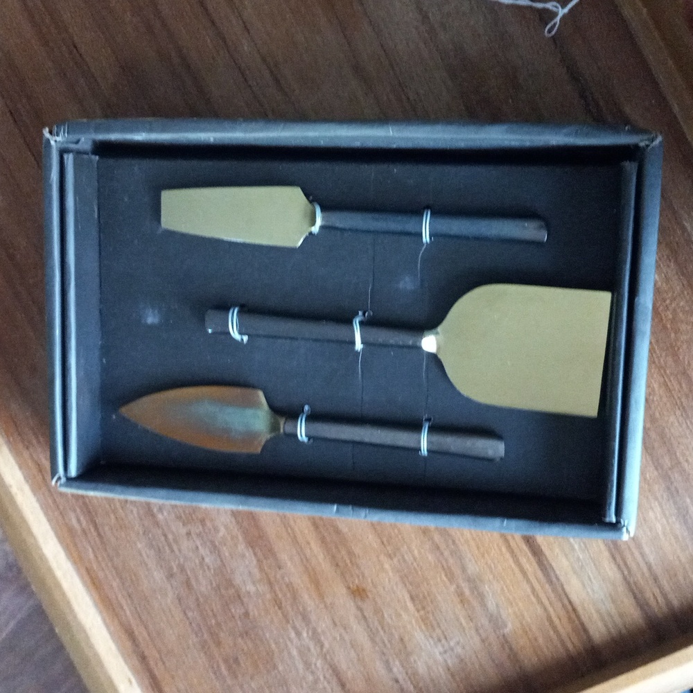 3Pc Cheese Knife Set.